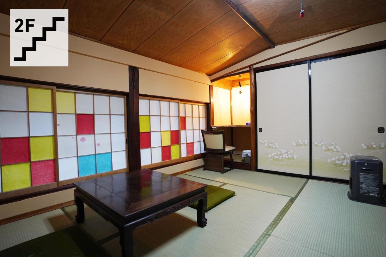 Hostel Murasaki Ryokan Takayama  Exterior foto
