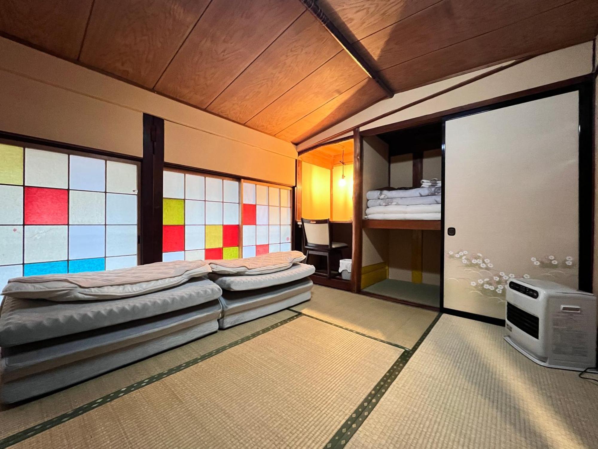 Hostel Murasaki Ryokan Takayama  Exterior foto